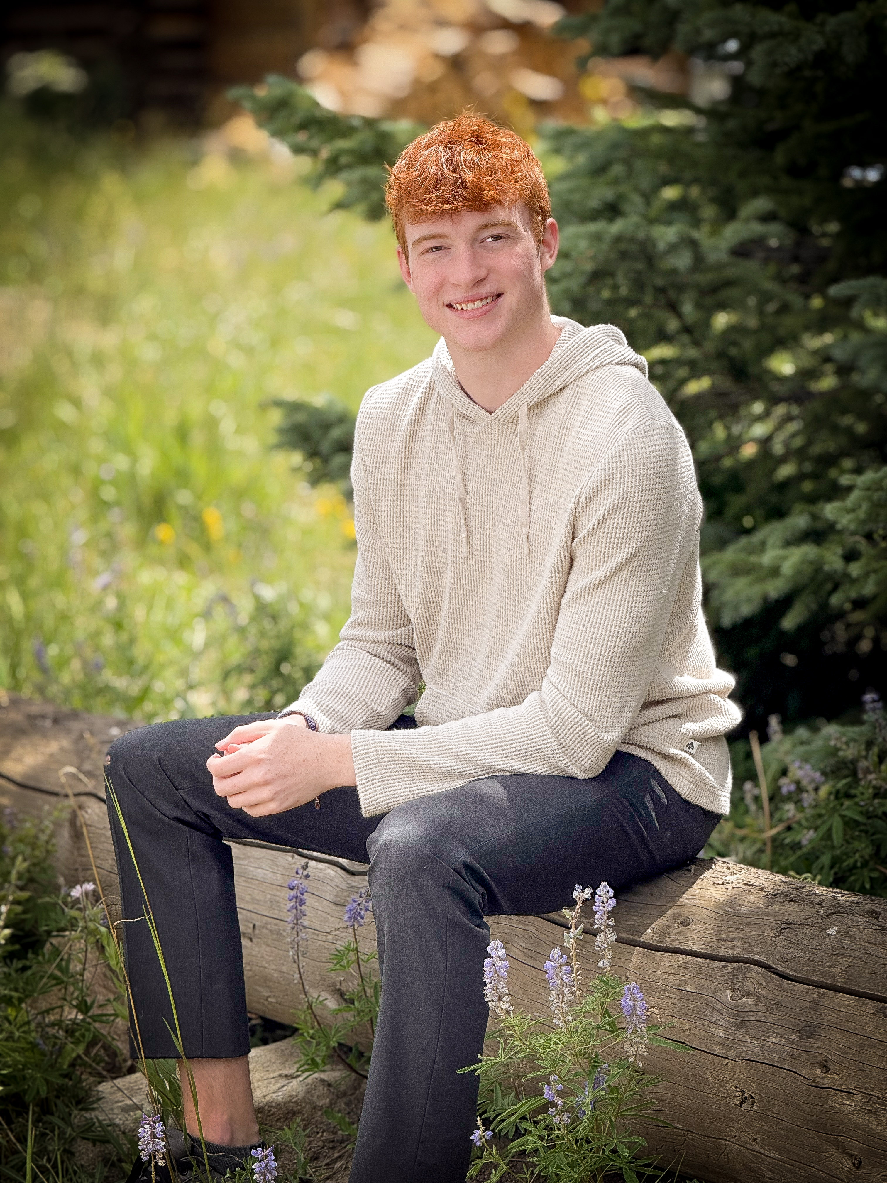 Senior photo 37